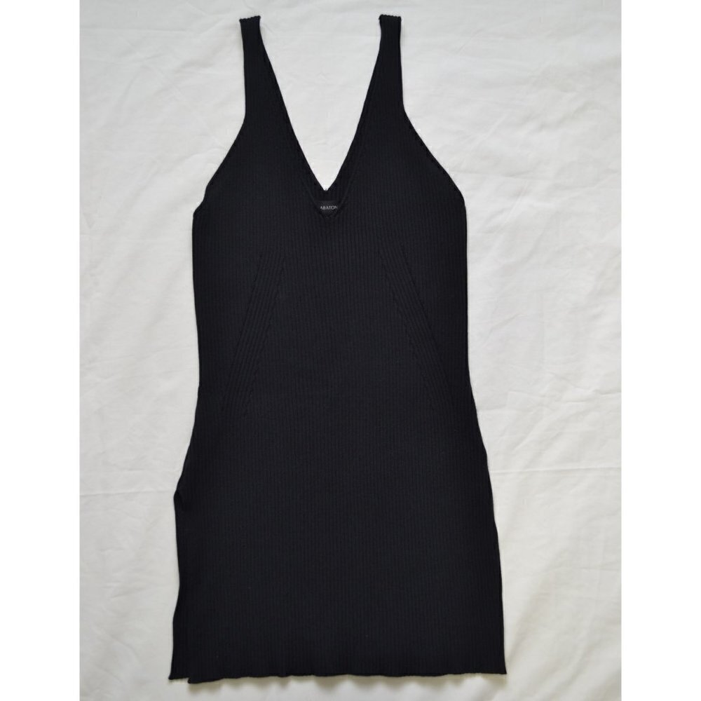 BABATON | Aritzia Ribbed Long Tank Top | Sz. S